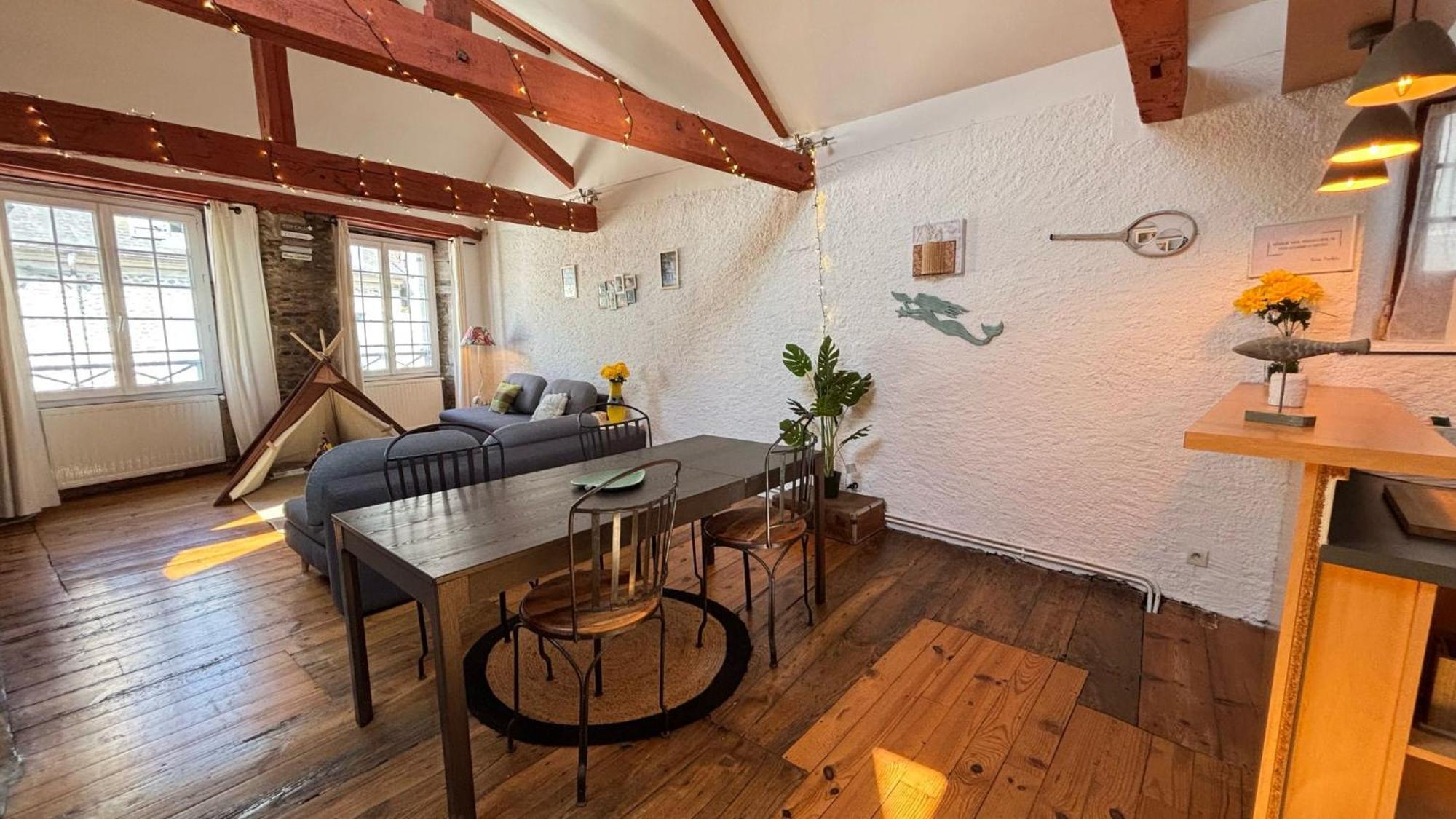 Appartement Cosy Eglantine 2 Ch- Centre & Tres Spacieux *